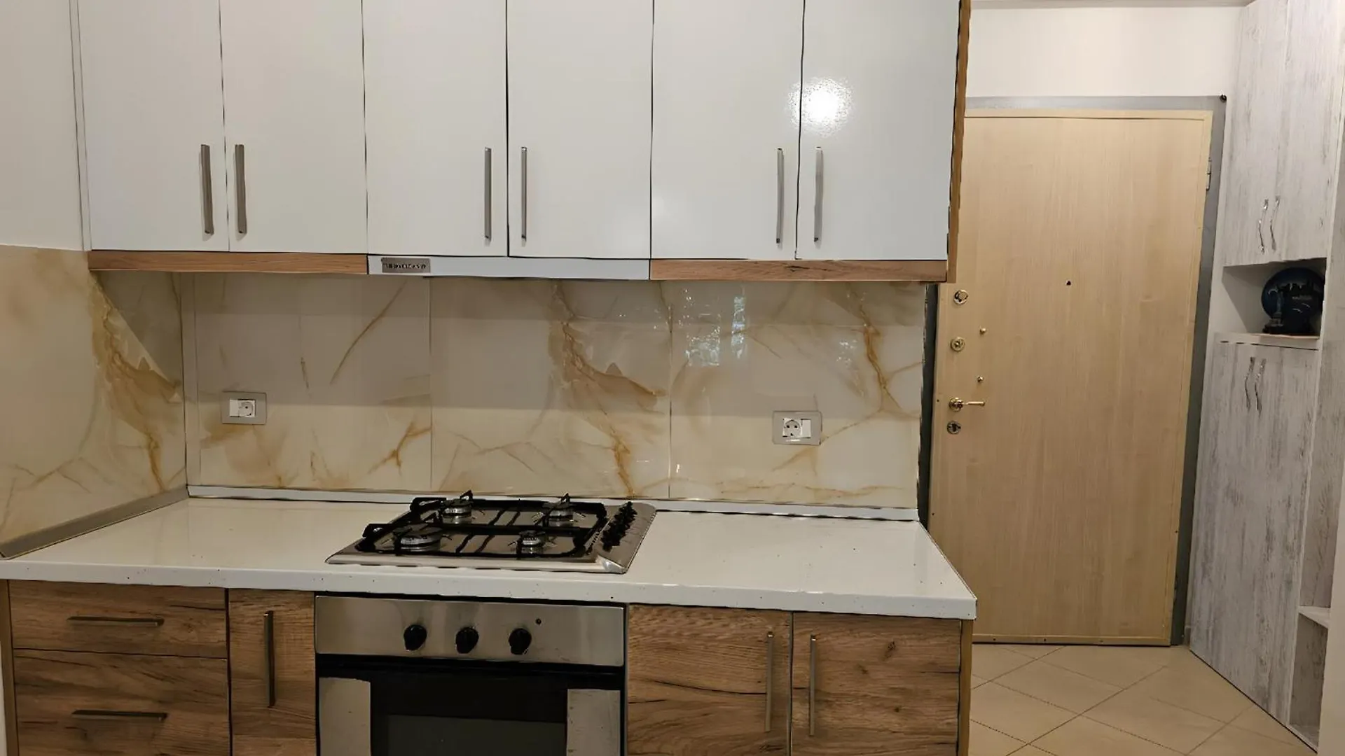 Apartment Apartment, 500M From Sandy Beach Vlore